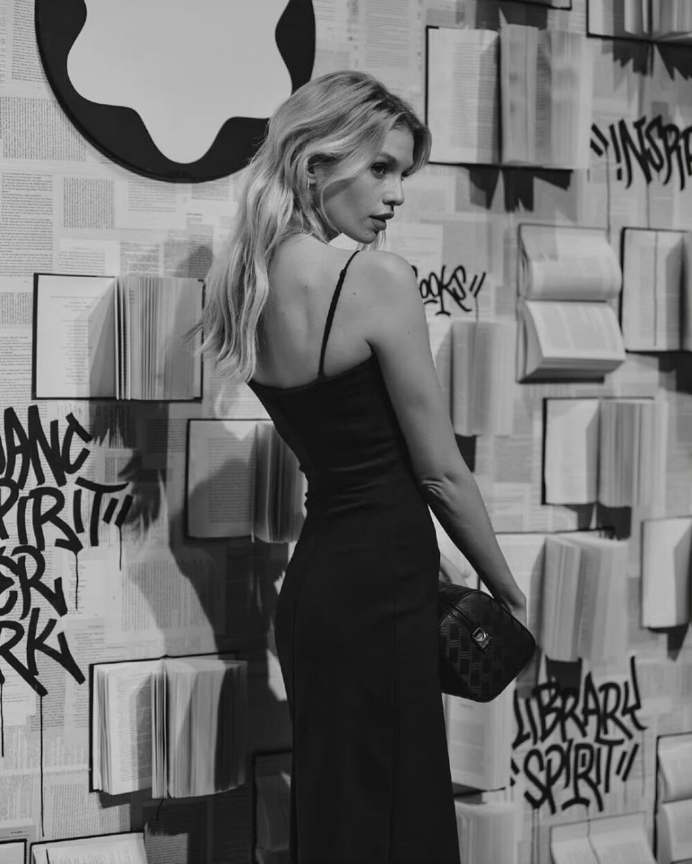 Stella Maxwell 