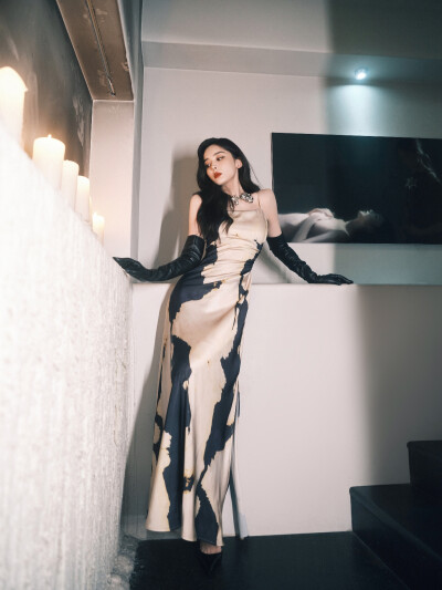 娜扎
图源微博侵删