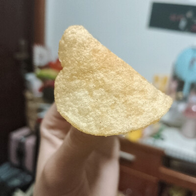 乐事 麻辣牛油锅味薯片
就的确是麻辣牛油味