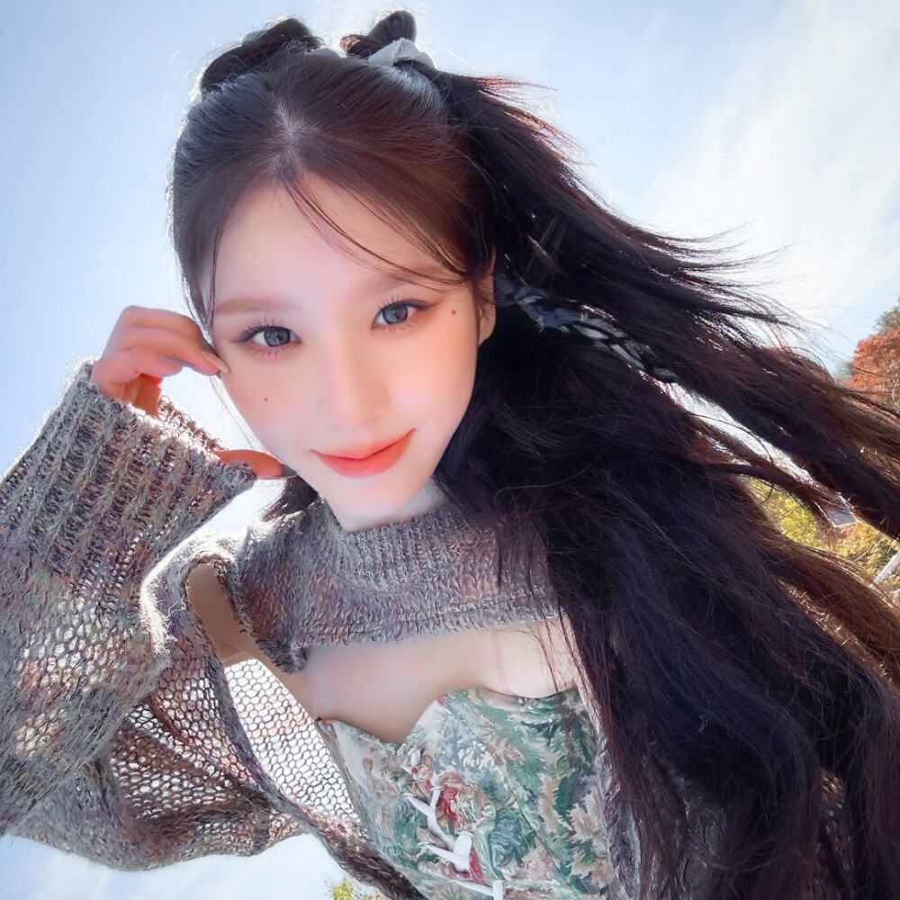 Heart attack.
Heejin.
Algorithm.