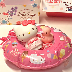 Hello Kitty 可爱背景图