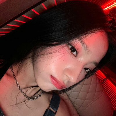 fromis_9