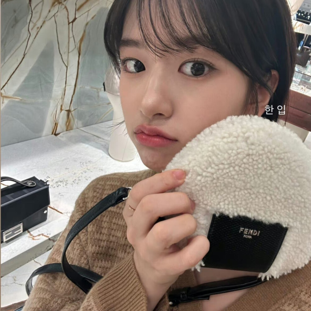 安宥真
李瑞
直井怜