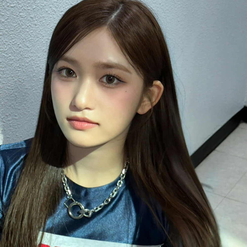 安宥真
李瑞
直井怜