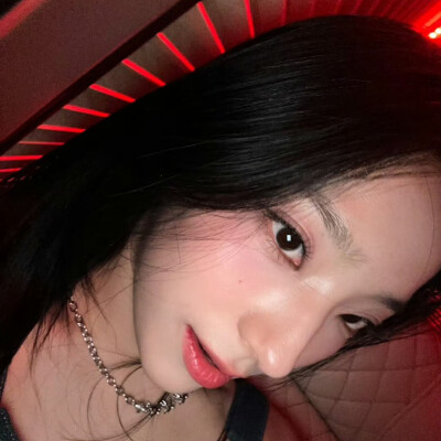 fromis_9