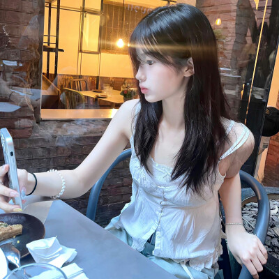  - ̗̀꒰ᐢ • ˕ • ᐢ꒱ ̖́- ​​​
#氛围感女头#