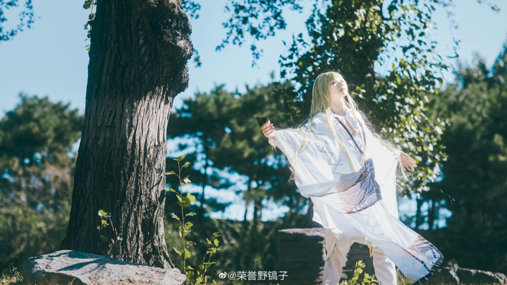 fgo/coser
恩奇都
CN：荣誉野镐子