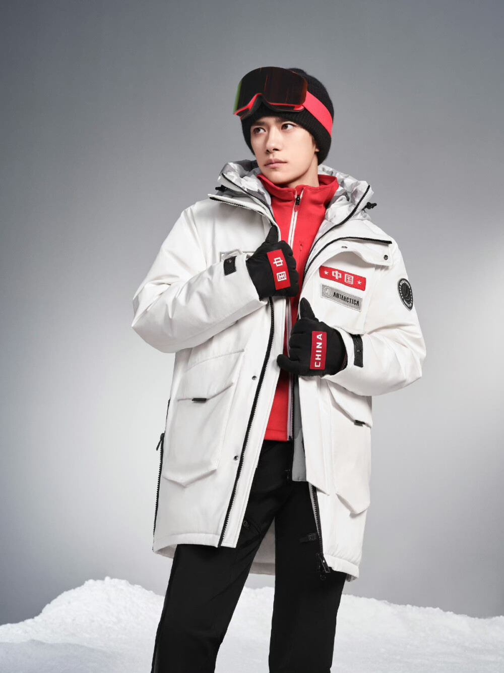 易烊千玺波司登品牌代言人