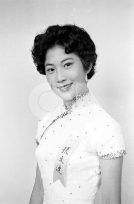 1960年，台湾举办第一届中国小姐选美比赛。