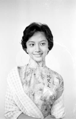 1960年，台湾举办第一届中国小姐选美比赛。