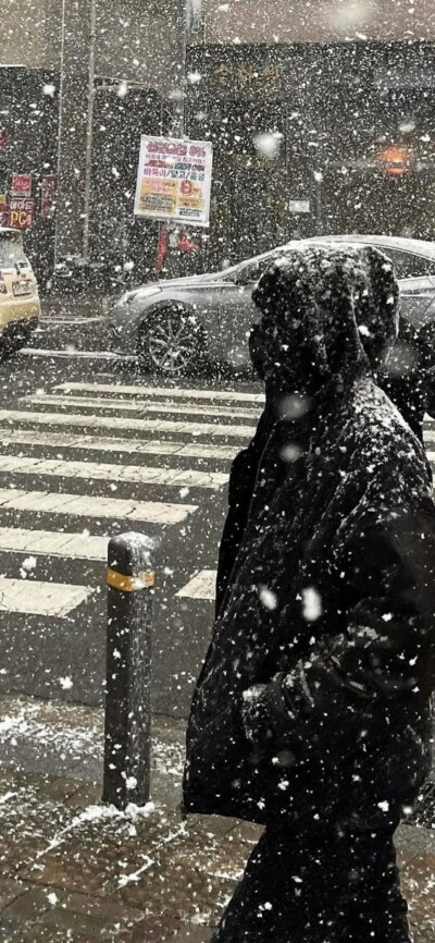 今年冬天能陪我一起滑雪吗？