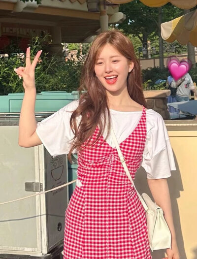 赵露思表情包☺️