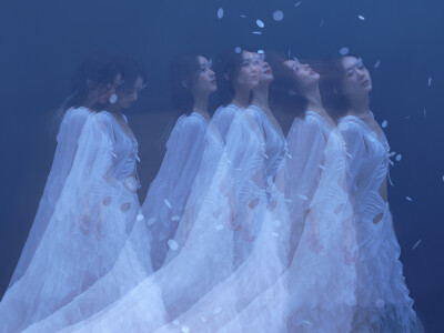 赵丽颖时尚芭莎