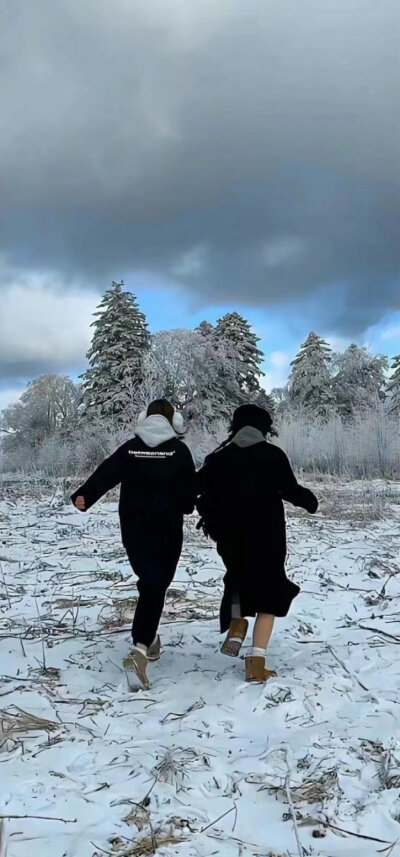 下雪天氛围感人物壁纸