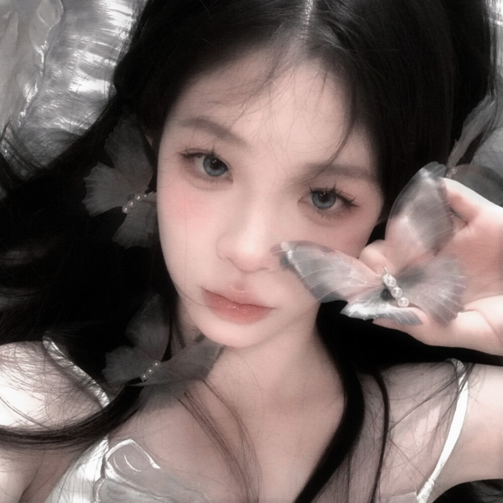 ＊人与人之间的滤镜不过是偏爱⁺