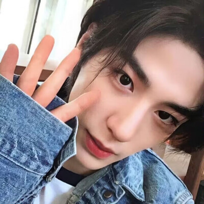 李涵