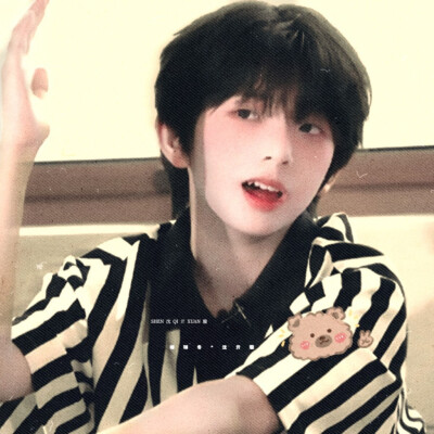 ʚ•⚇•ɞ(小猪叹气)ᐝPiglet=⚇="唉哟~