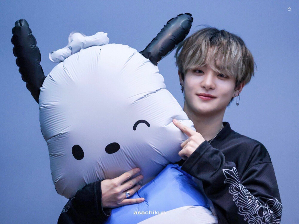 朴志焄 饭拍高清