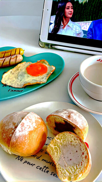 電子垃圾系列
有毒的食物