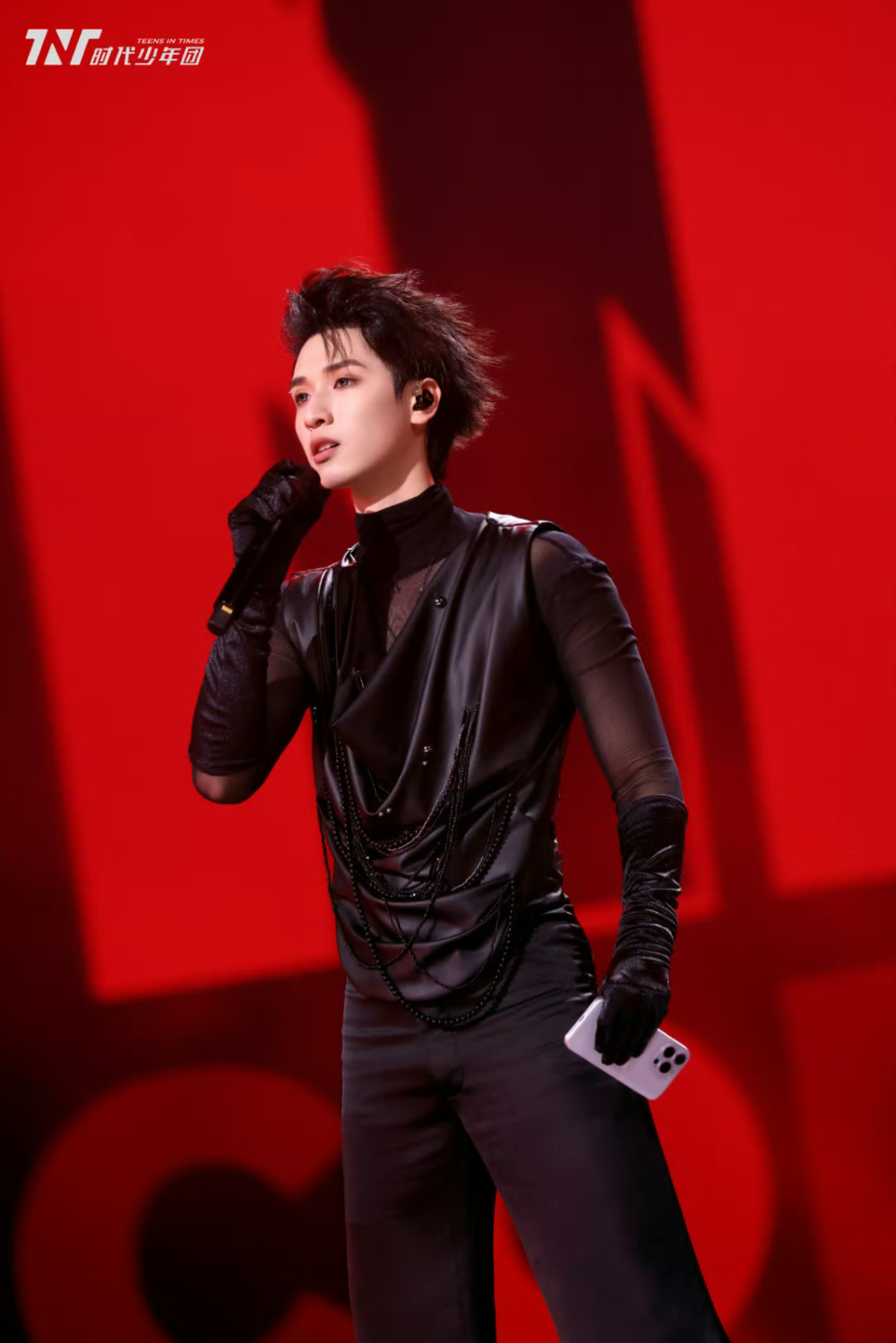 #时代少年团叁重楼暨出道四周年演唱会#
个人舞台