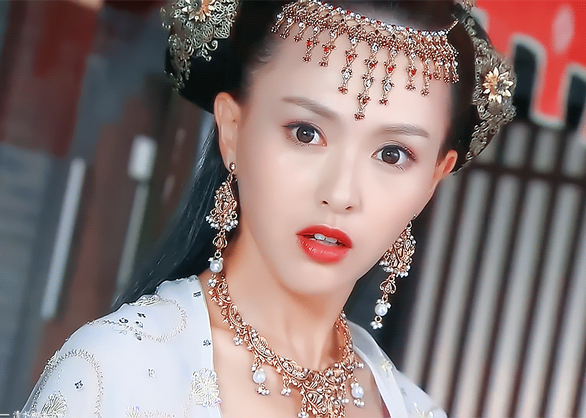 唐嫣 | 独孤宁珂
cr:清水初上