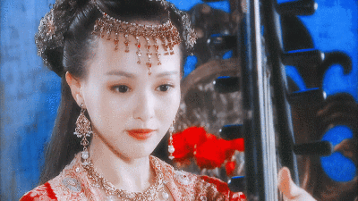 唐嫣 | 独孤宁珂
cr:远山微雾