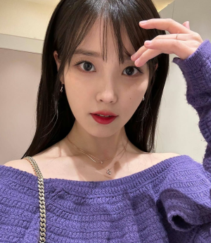 李知恩 IU