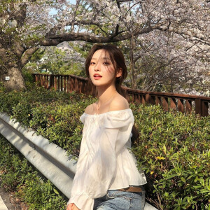 ins自截女生头像