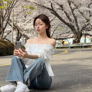 ins自截女生头像