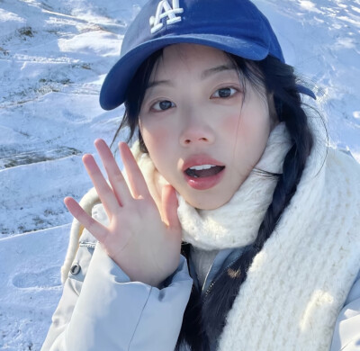 初雪 女头