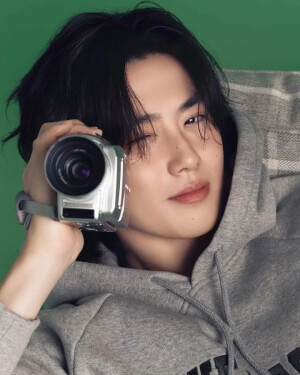 EXO