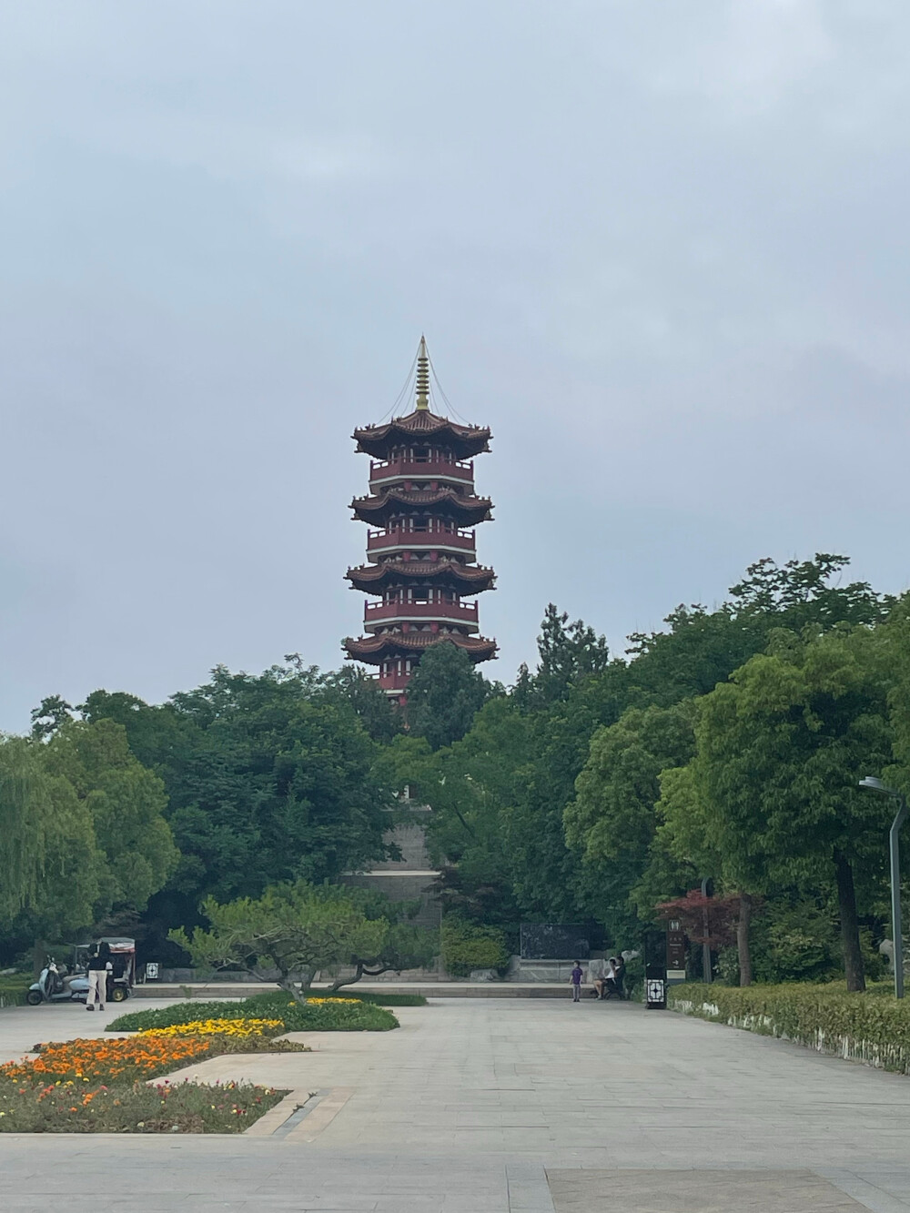 苏徐州云龙湖金山塔