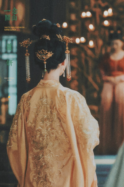 一念关山｜陈都灵·萧妍
cr:见桃青