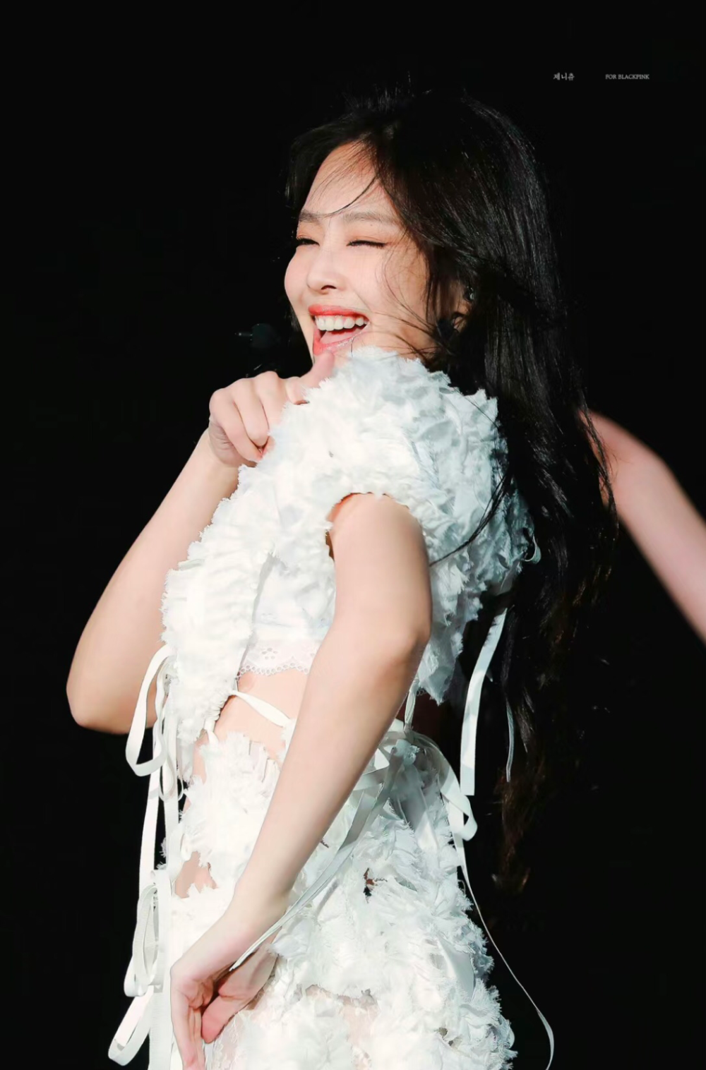 金智妮Jennie
