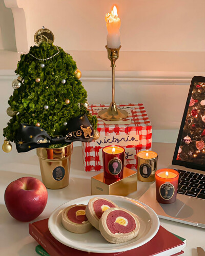 一期壁纸‹✧ ָ . ˖ %
#圣诞壁纸##ins风壁纸#