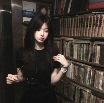 世界好像按了暂停键