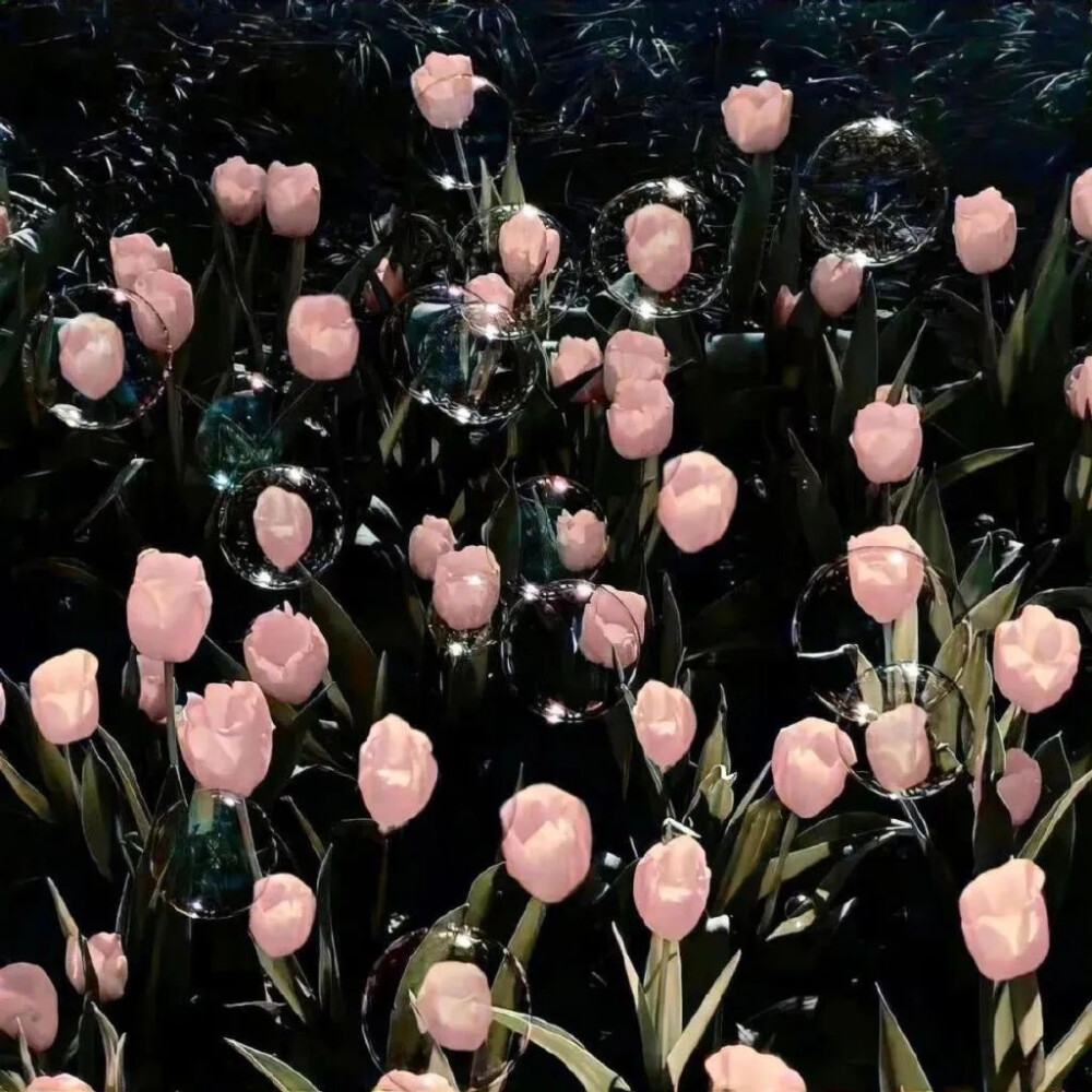 黑色系朋友圈背景图