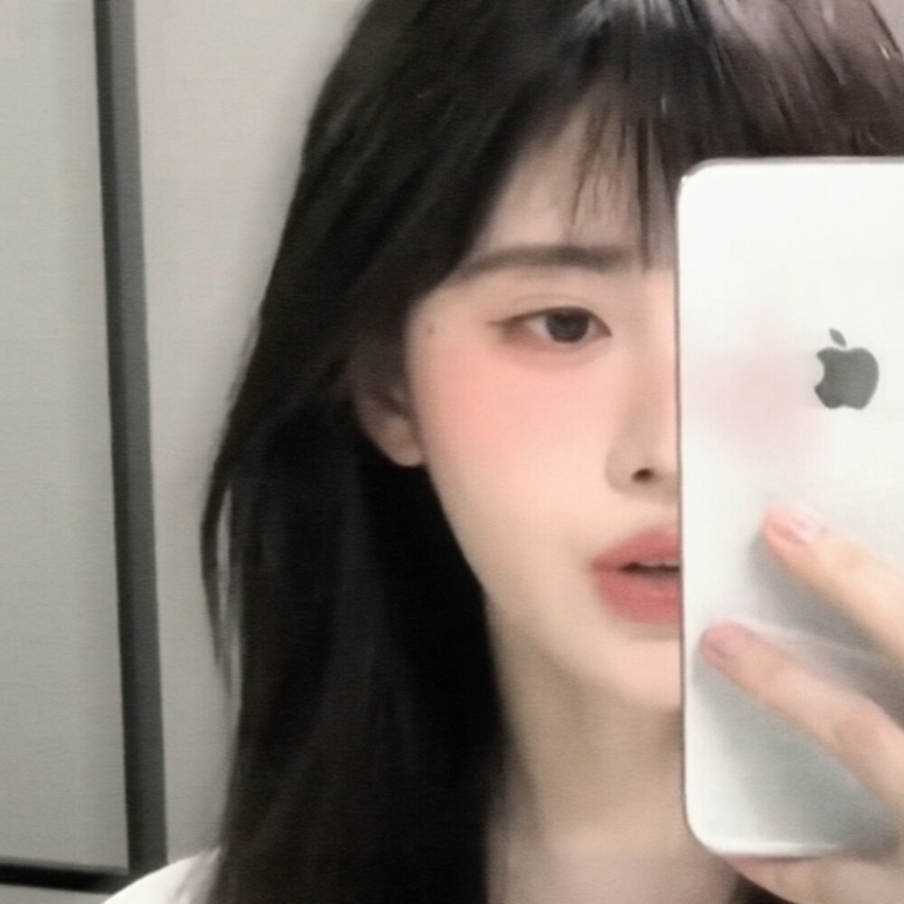 鞠婧祎可二改，注明沈亓璇，已微调。仅标描述！禁用标签