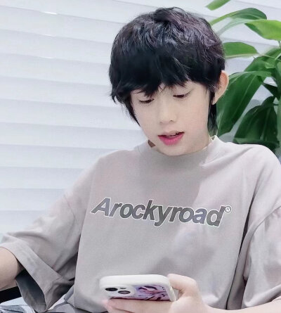 可爱 哈基米o>_<o