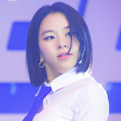 FLORESCENT_CY