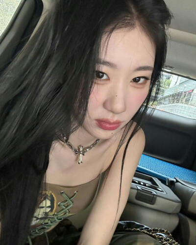 李彩领 Chaeryeong