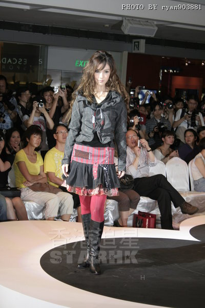 2008.09.27 九龍塘 FashionShow Festival Walk 時裝匯演