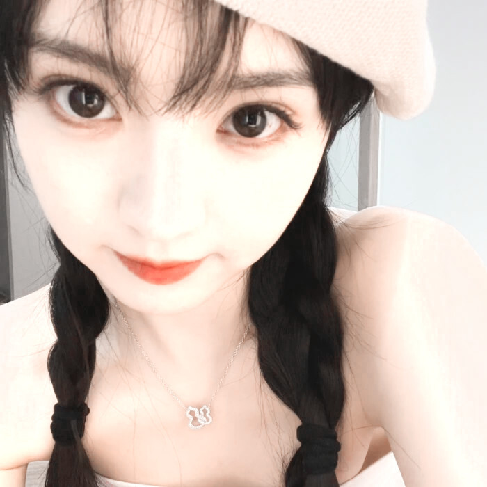 今天没有文案，今天做个可爱女人。