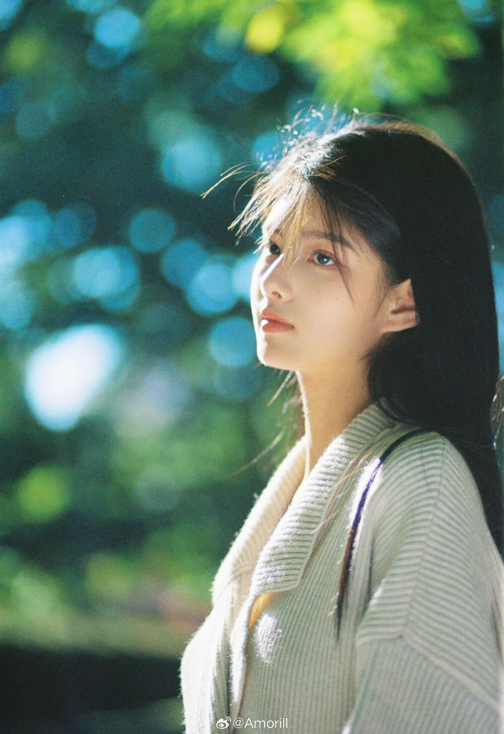 风和光都住进你的眼睛
出镜@演员艾米
摄影@Amorill
#北京约拍##上海约拍# ​​​