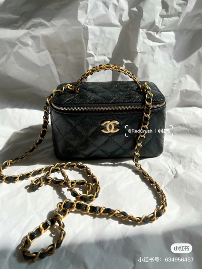 Chanel Dior
图源水印侵删即删