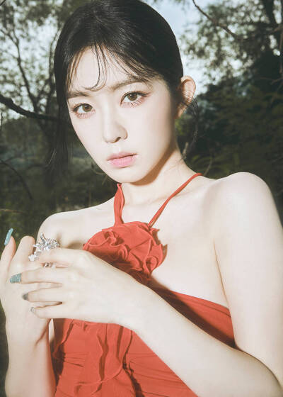 裴珠泫 Irene