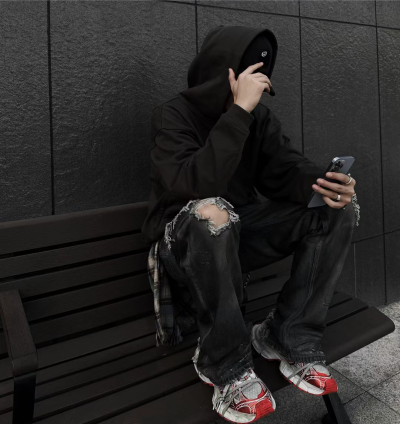 裤裤的男生头像