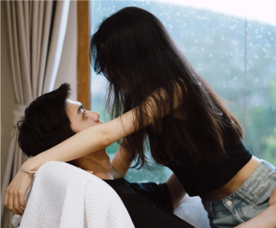 兔子耳朵竖起来的时候是在等你说想我