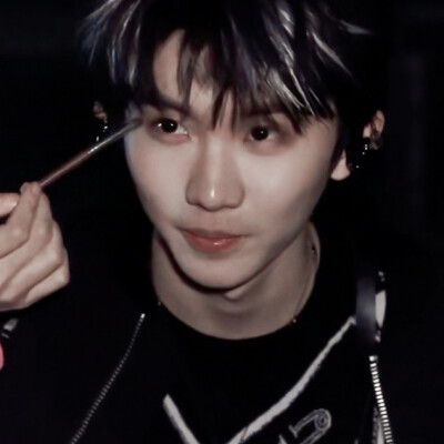 小葡萄 马嘉祺 拿了收藏单图