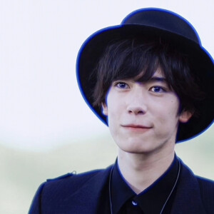 内藤秀一郎 神山飞羽真 假面骑士saber 假面骑士圣刃